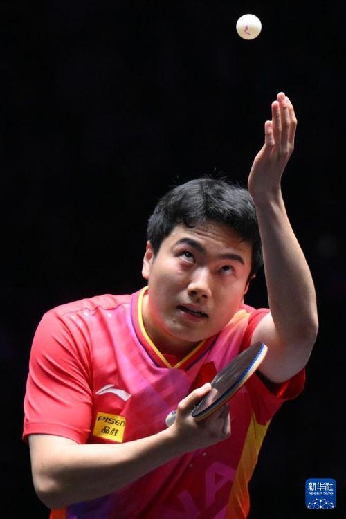 梁靖昆比赛视频,技惊四座，一展棋坛英姿