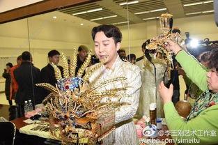 李玉刚演出视频