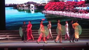 梦里水乡舞蹈视频伞舞,梦里水乡舞动风情